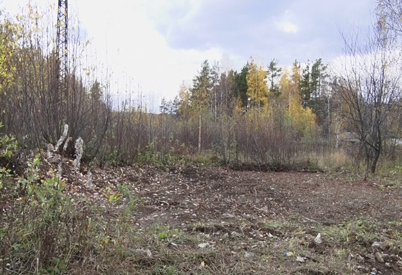В квартале Тяговая подстанция ЭЧ-2 ликвидировали несанкционированную свалку