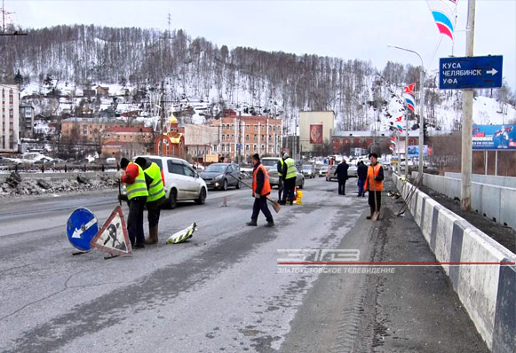 Для ямочного ремонта дорог городские службы решили применить новые технологии