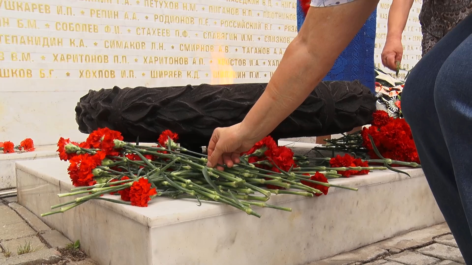 Торжественные мероприятия в Златоусте прошли сегодня в разных районах