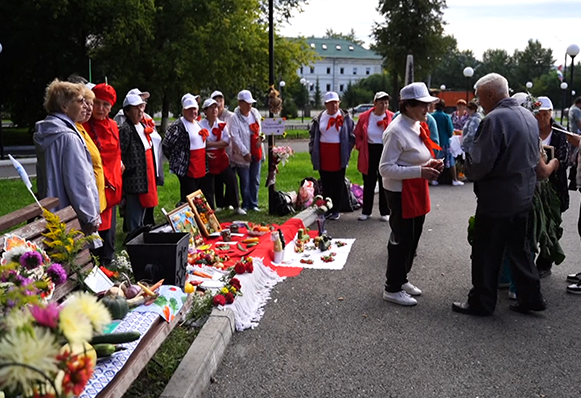 Садоводы похвастались дарами природы