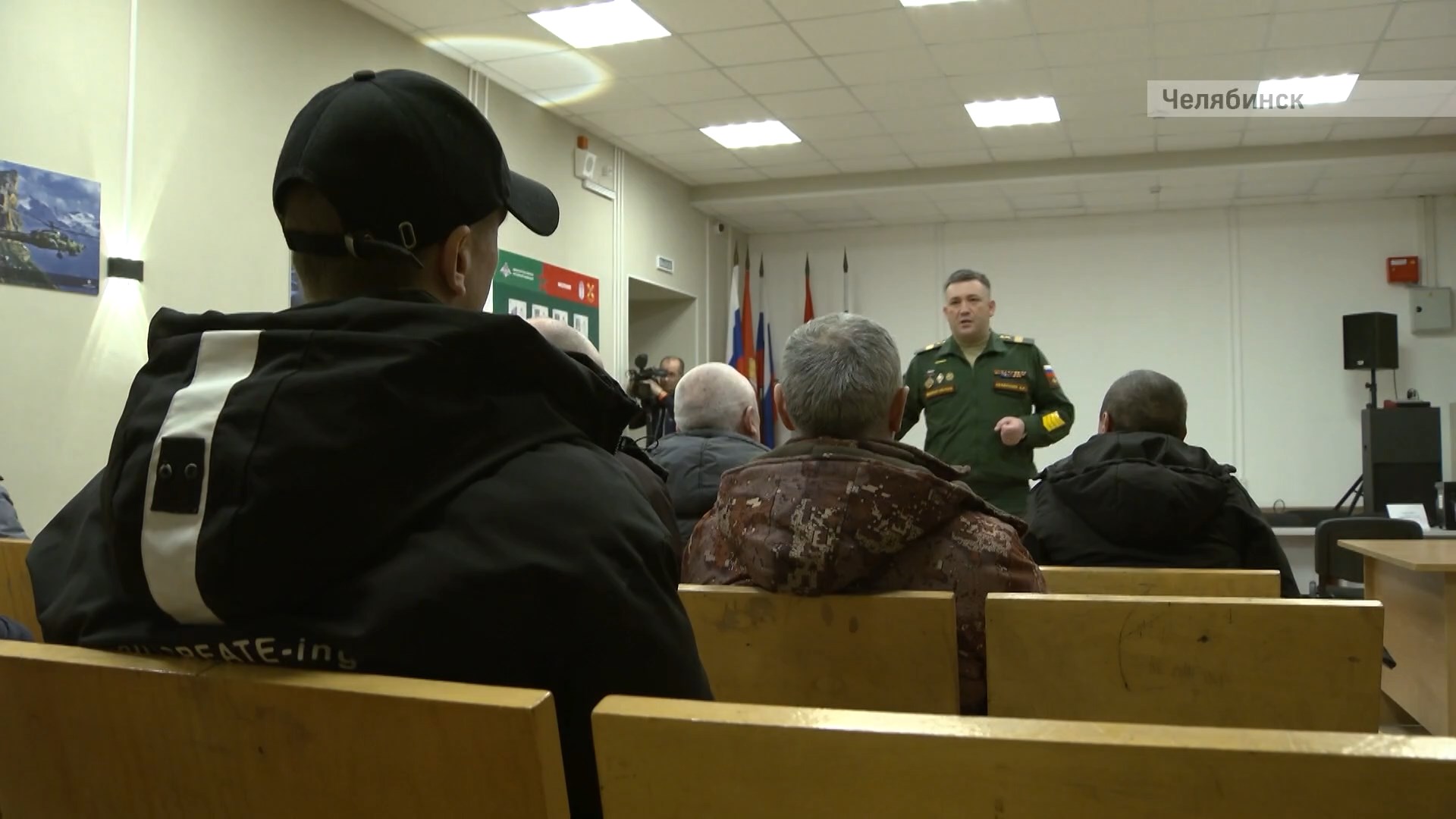 Южноуральцы встают на защиту Родины