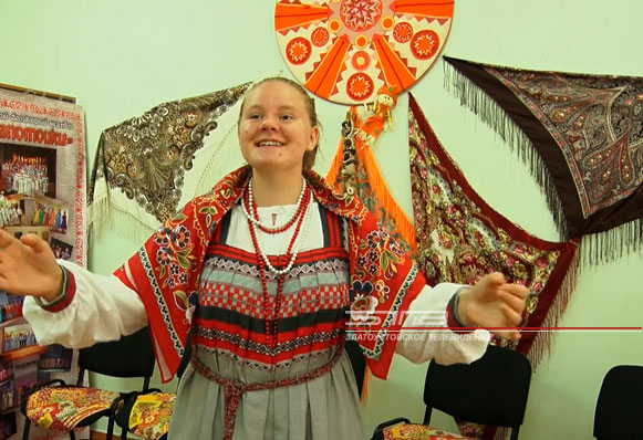 Участница фольклорного ансамбля «Лопоточки» стала лауреатом Премии «Андрюша-2020»