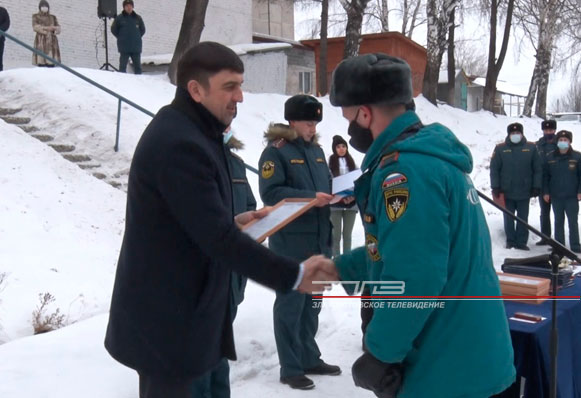 Глава округа Максим Пекарский поздравил сотрудников первого пожарно-спасательного отряда МЧС России с приближающимся праздником Днём спасателя